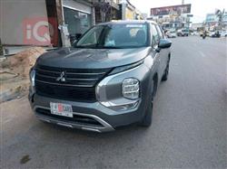 ميتسوبيشي اوتلاندر